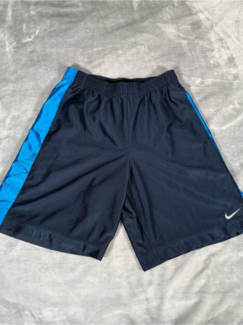 Nike Basketball Dazzle Shorts Mens Large 10” Baggy Fit Swoosh Blue Y2K